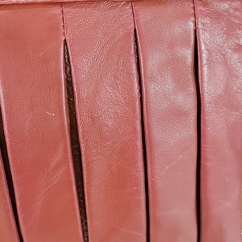 Large Cynthia Rowley Red/Tan Pleated Leather Tote Bag - Picture 4 of 13
